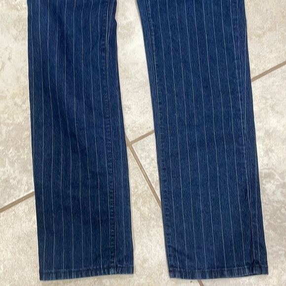 Not Your Daughter’s Jeans Striped Pull On Straight Leg Jeans 2 - Picture 5 of 7